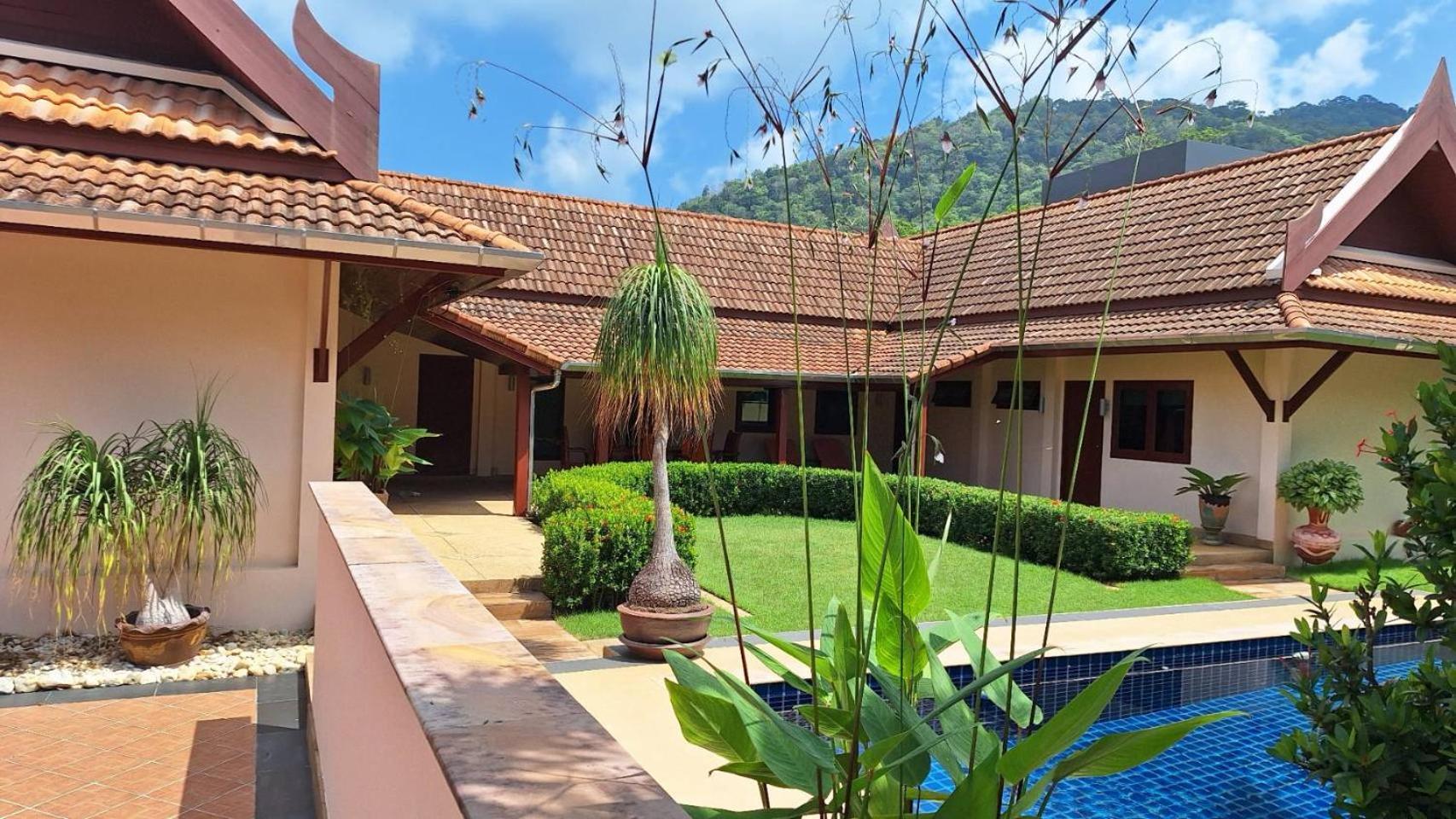 Villa Pimlada Nai Harn Esterno foto