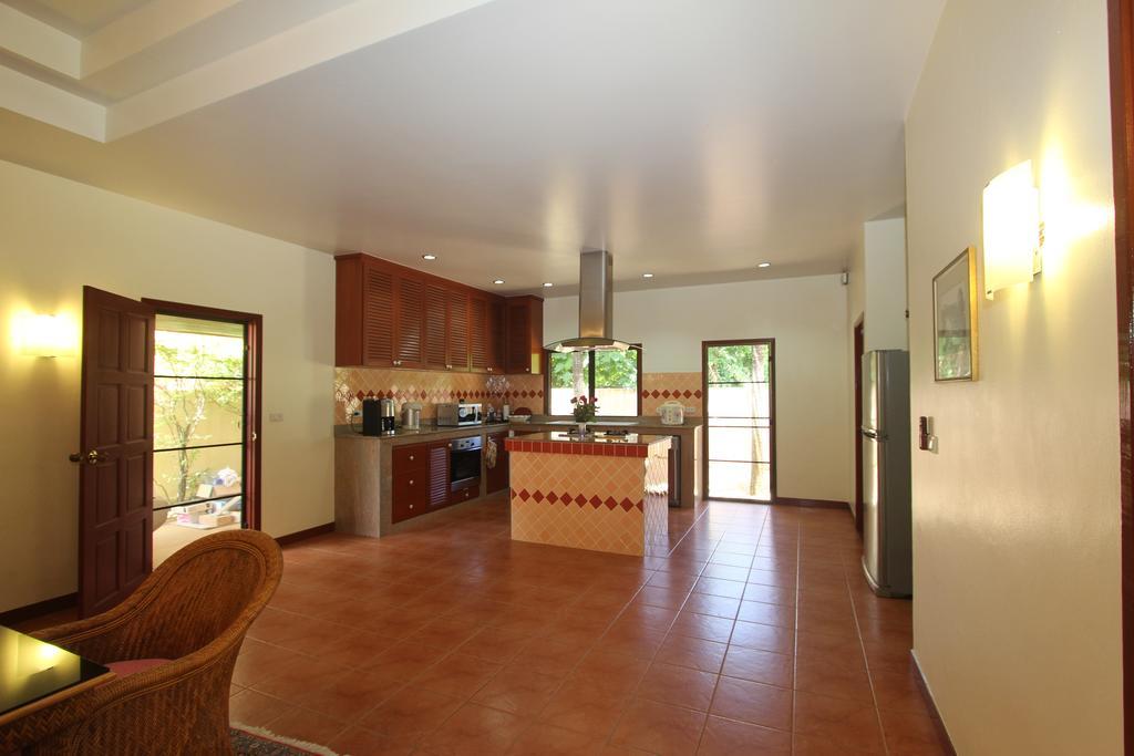 Villa Pimlada Nai Harn Esterno foto